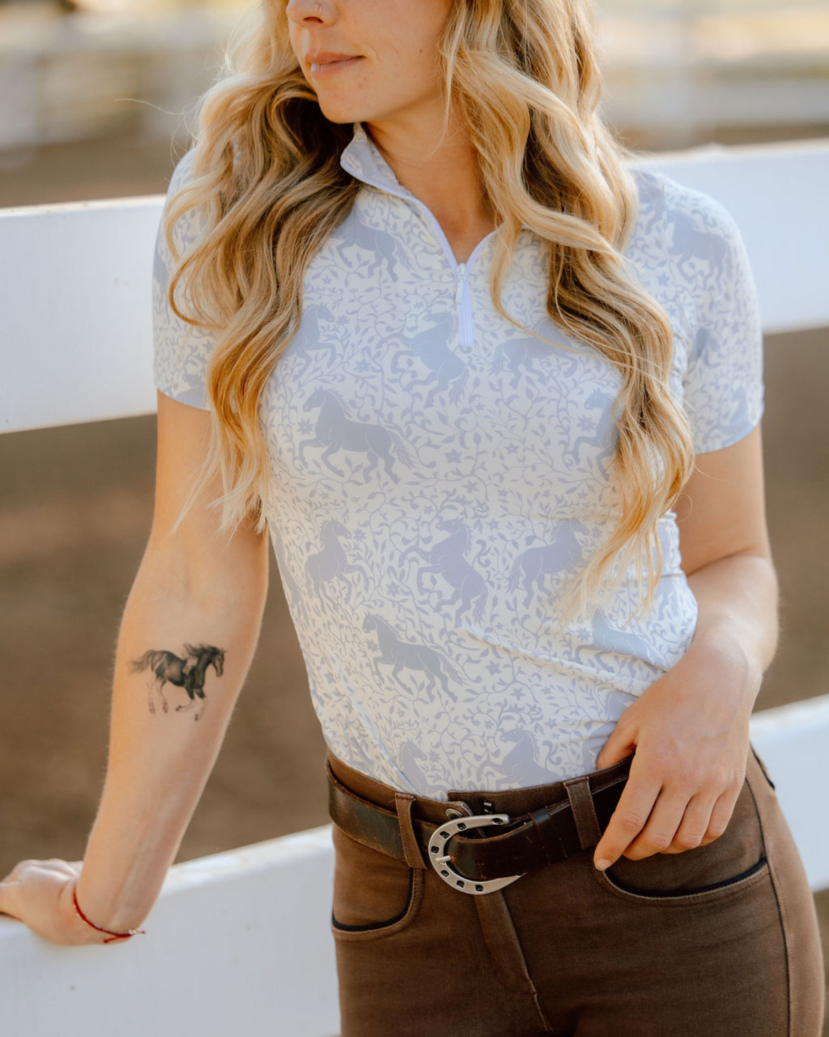 Deinhardt Designs Prints With A Purpose CORAL Short Sleeve Signature Sunshirt