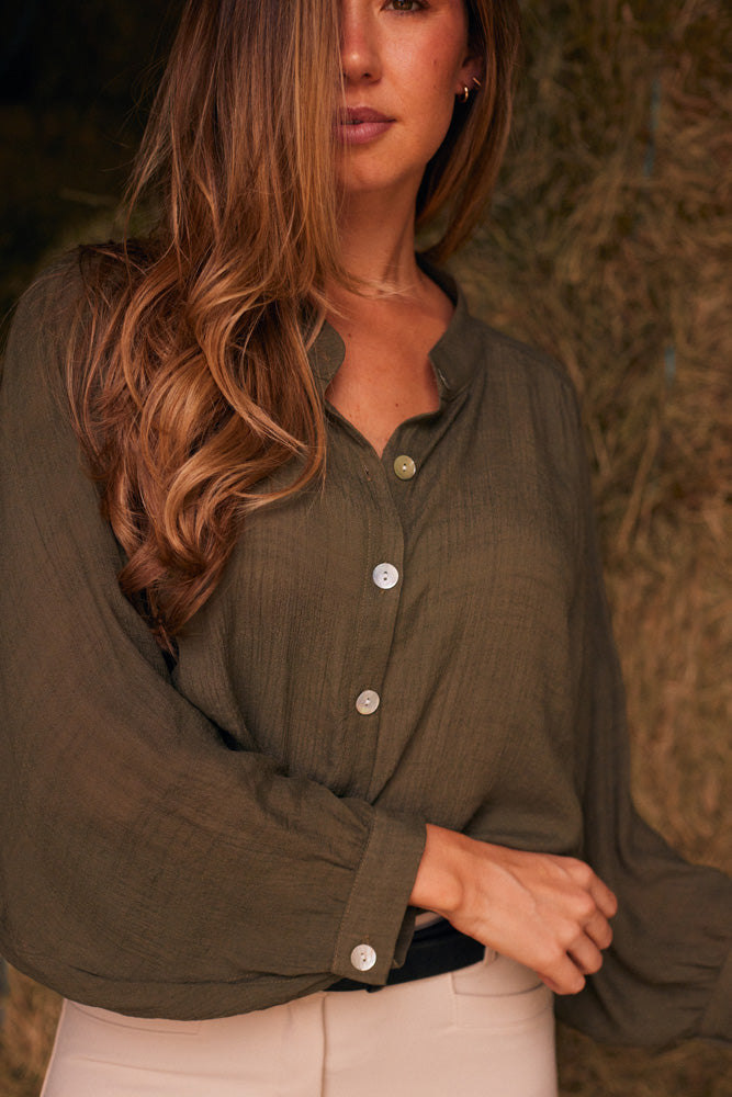 Solid Citizen Equestrian Lee | Mandarin Collar Button Blouse | Moss Green