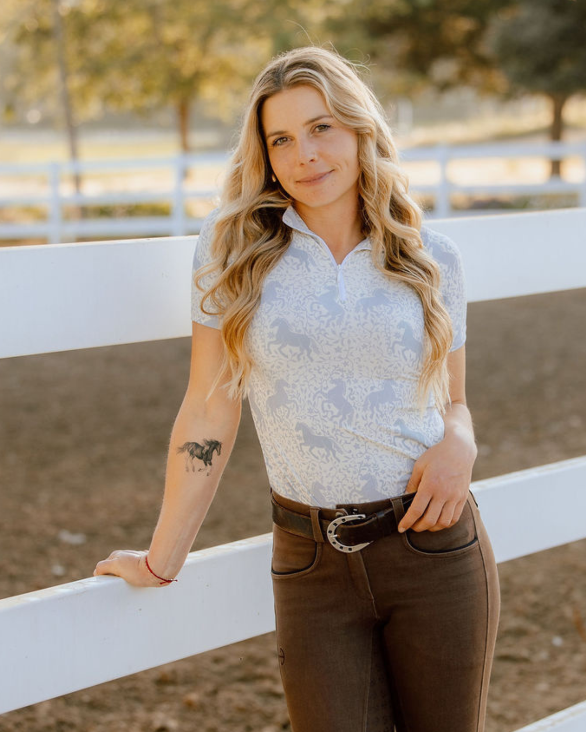 Deinhardt Designs Prints With A Purpose CORAL Short Sleeve Signature Sunshirt