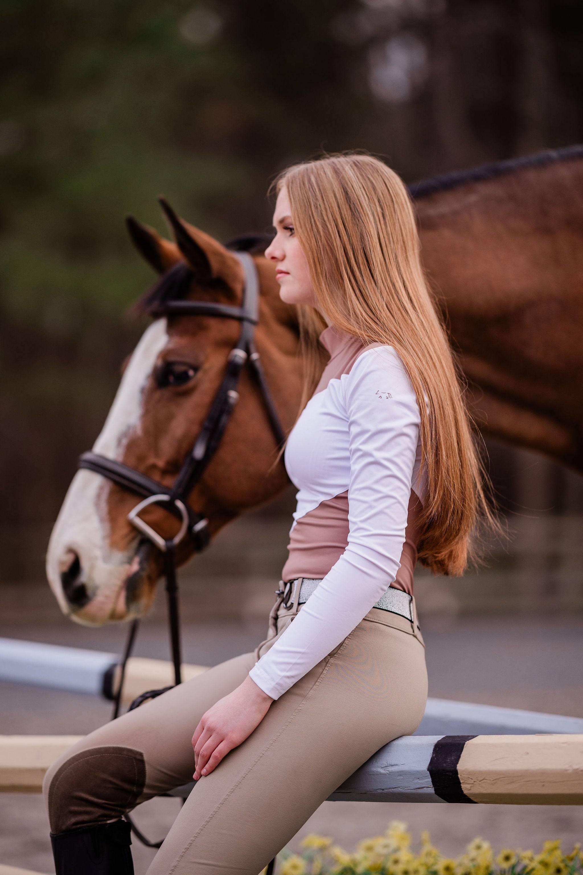 The Proper Fox Mockneck Colorblock White & Sand