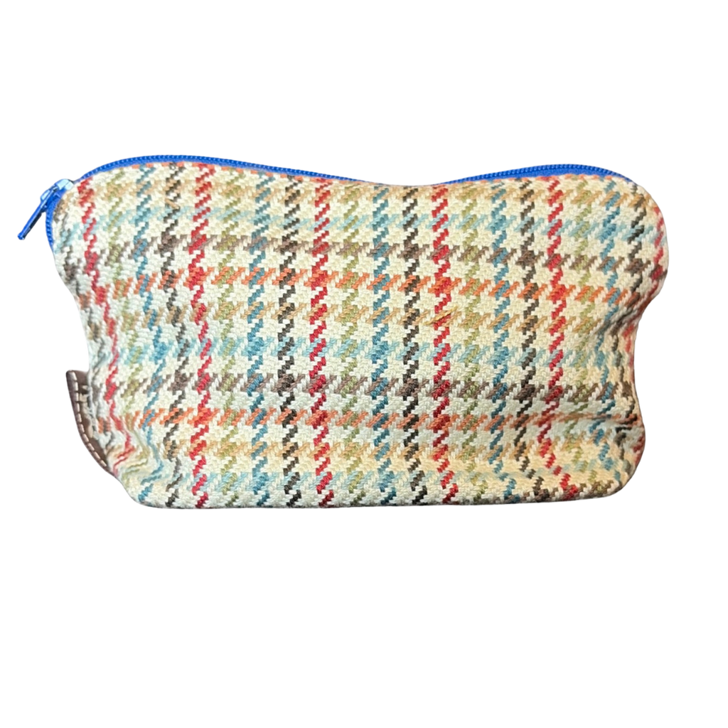 Vitage Hermes Couvertures et Tenues du Jour Ivory Multi Silk Scarf Beauty Bag