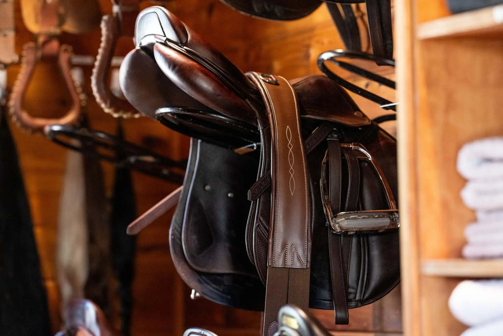Sedgwick Leather Fancy Stitched Padded Leather Contour Shaped Girth with Double End Elastic