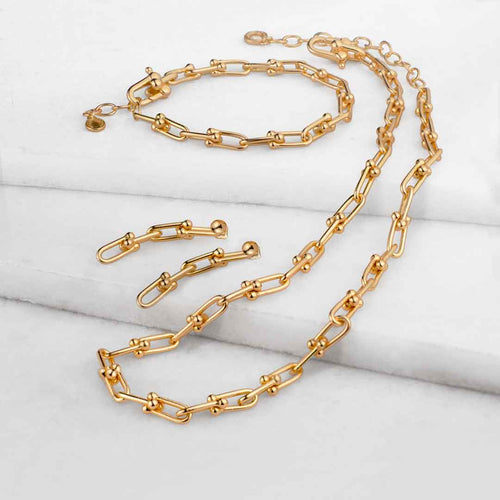 Bellamy - Horseshoe Link Equestrian Necklace in Gold