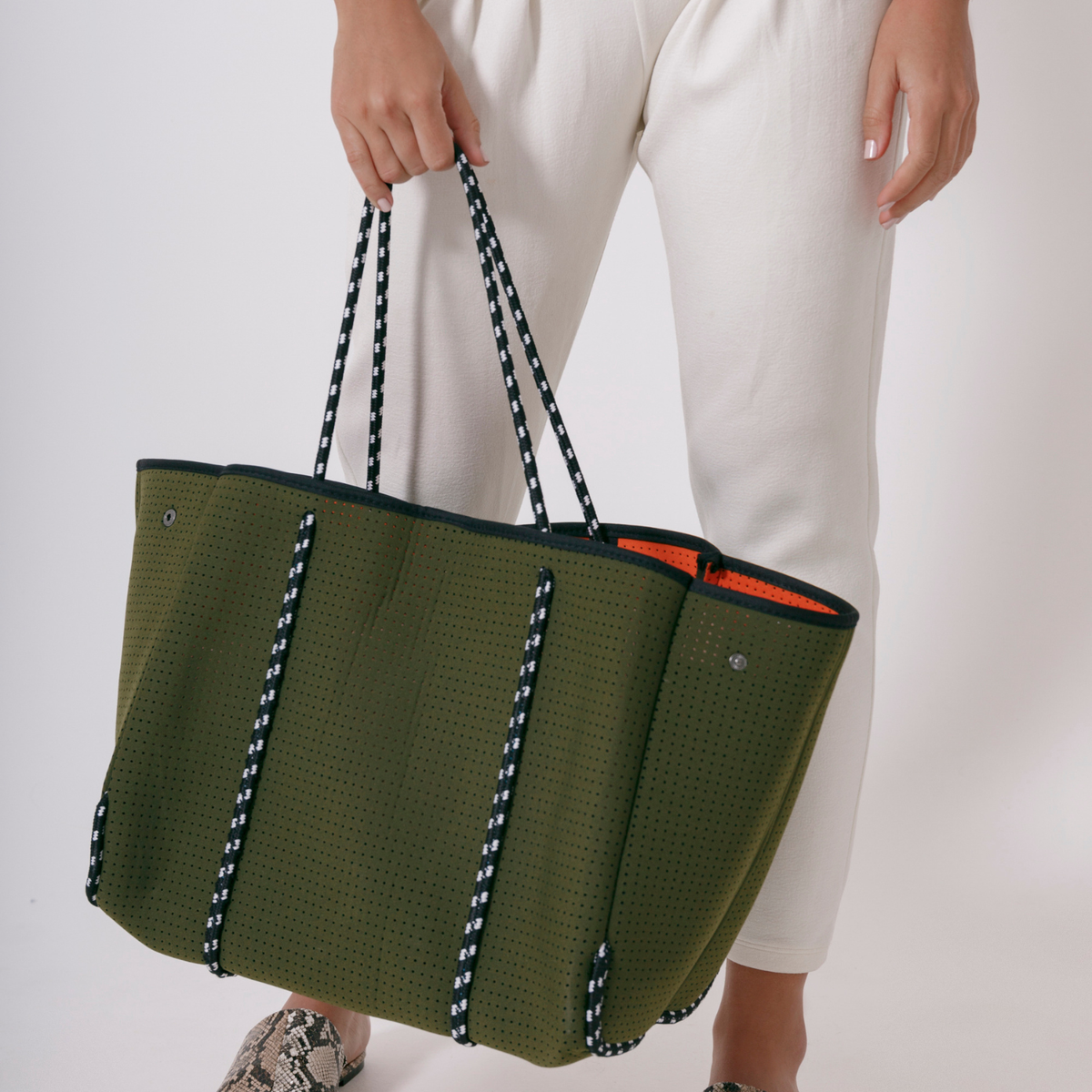 LARGE NEOPRENE TOTE BAG SAFARI GREEN
