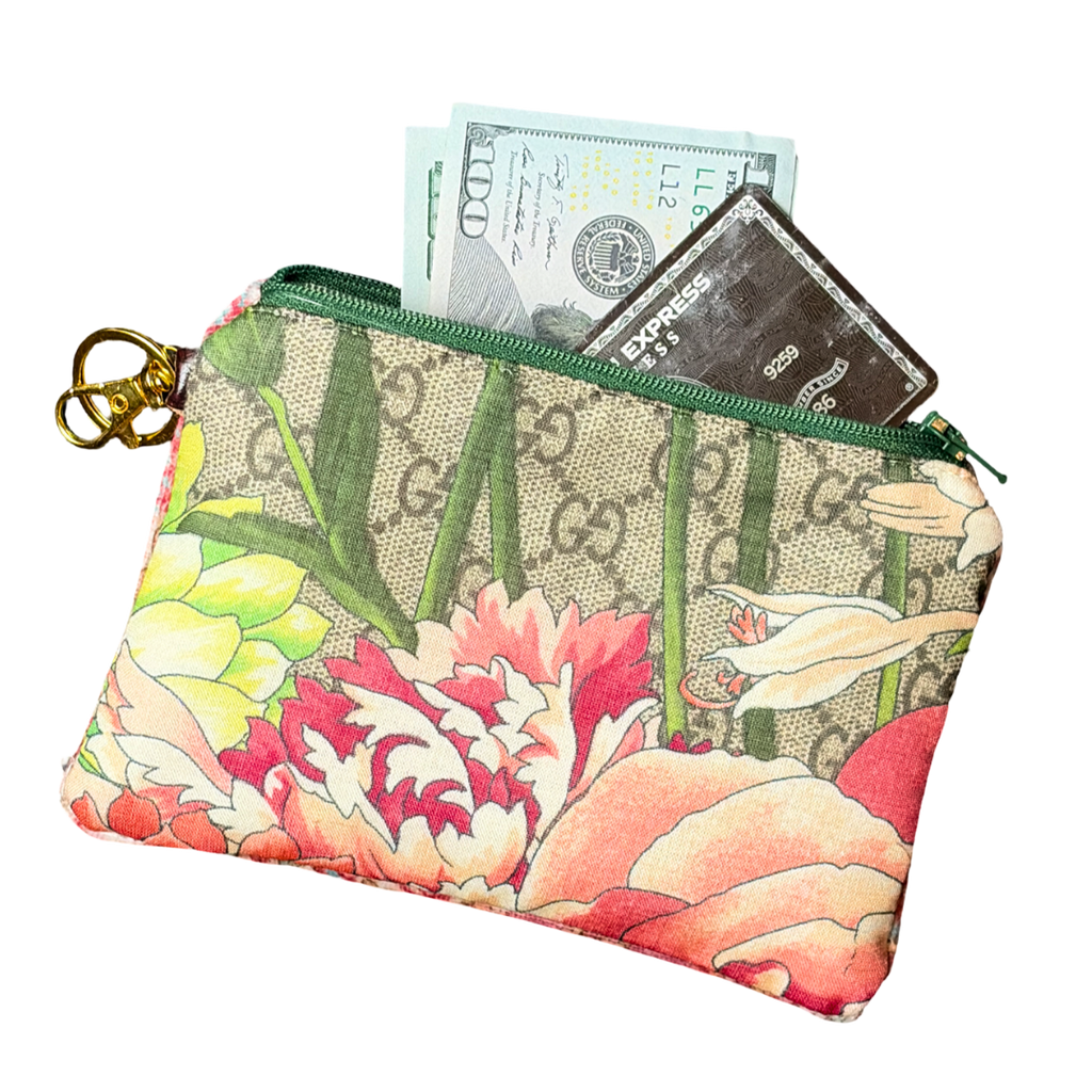 Vintage Gucci Bouquet Vintage Silk Scarf Coffee Run Keychain Bag