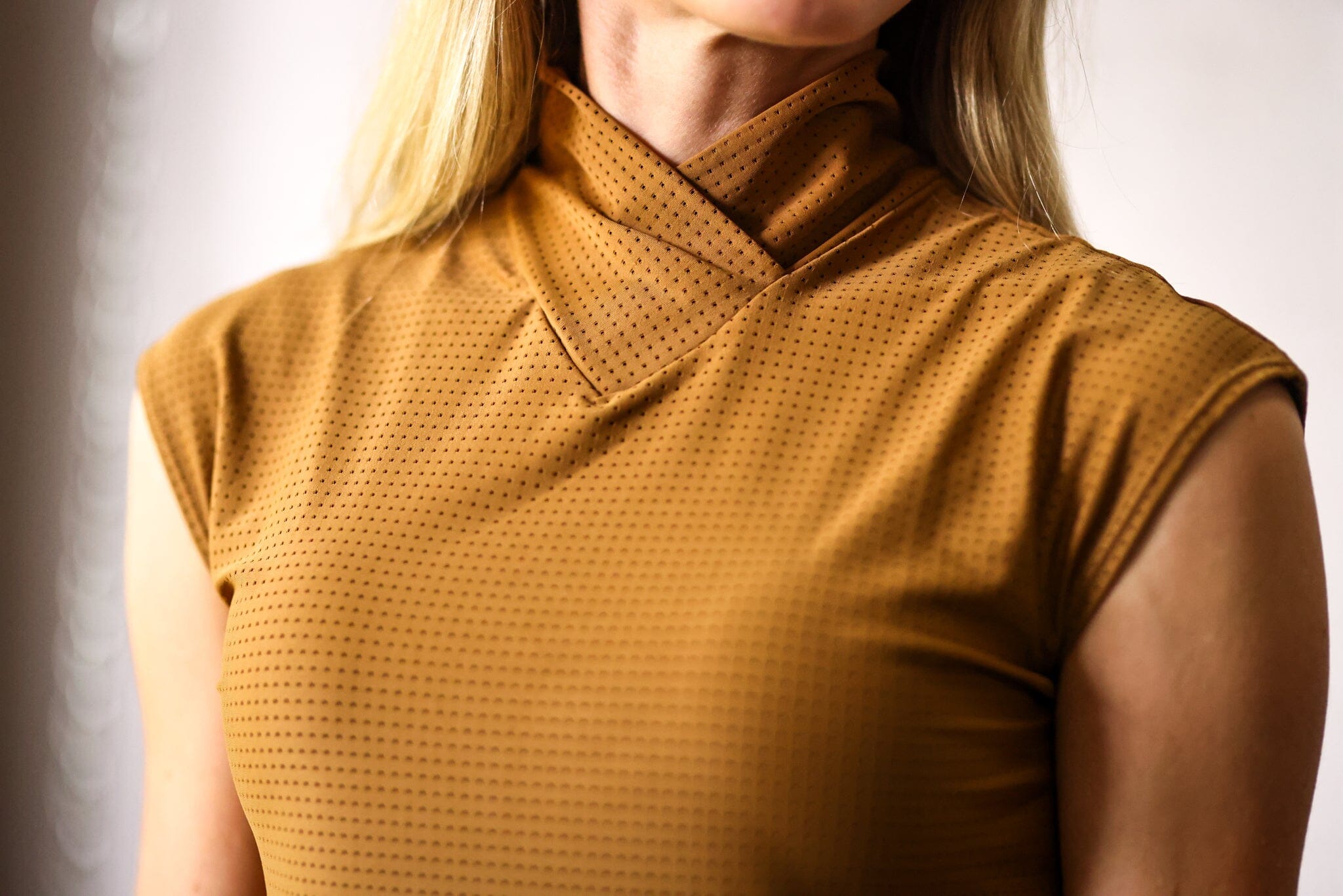Kai Shirt Cap Sleeve | Bronze